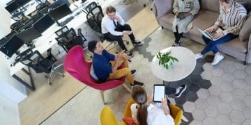 Bootstrapping vs. Venture Capital: Choosing the Right Funding for Your US Startup - Cover Image