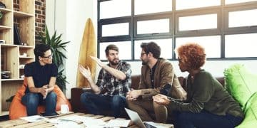 The Role of Accelerators & Incubators in US Startup Funding - Cover Image