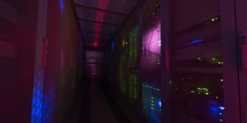 What are the Latest Trends in Edge Computing for US Businesses? - Cover Image